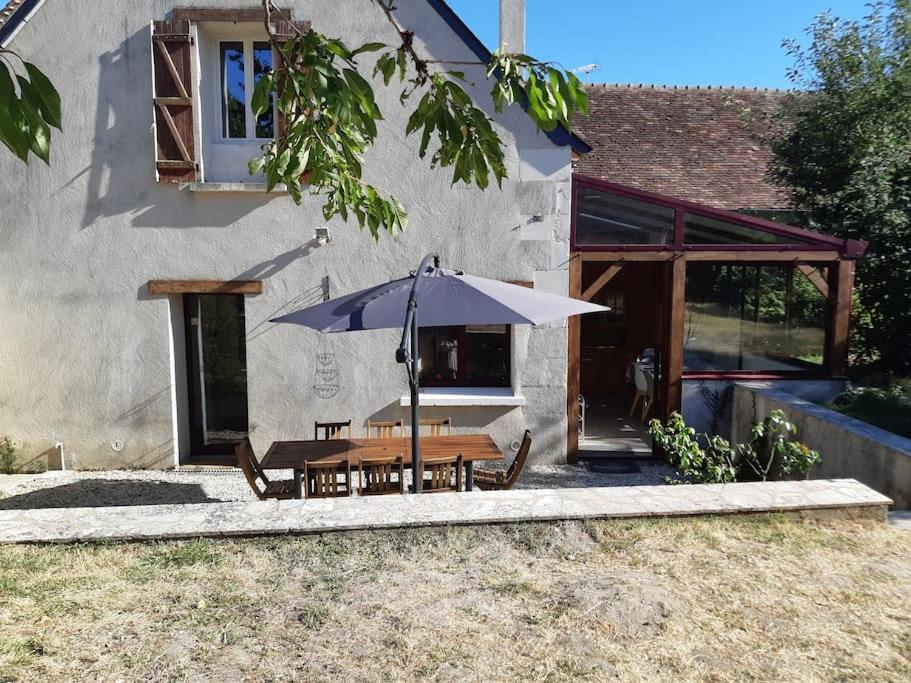 Maison Village 4 Chambres 30 Minutes Du Zoo De Beauval Saint-Cyran-du-Jambot Exteriör bild